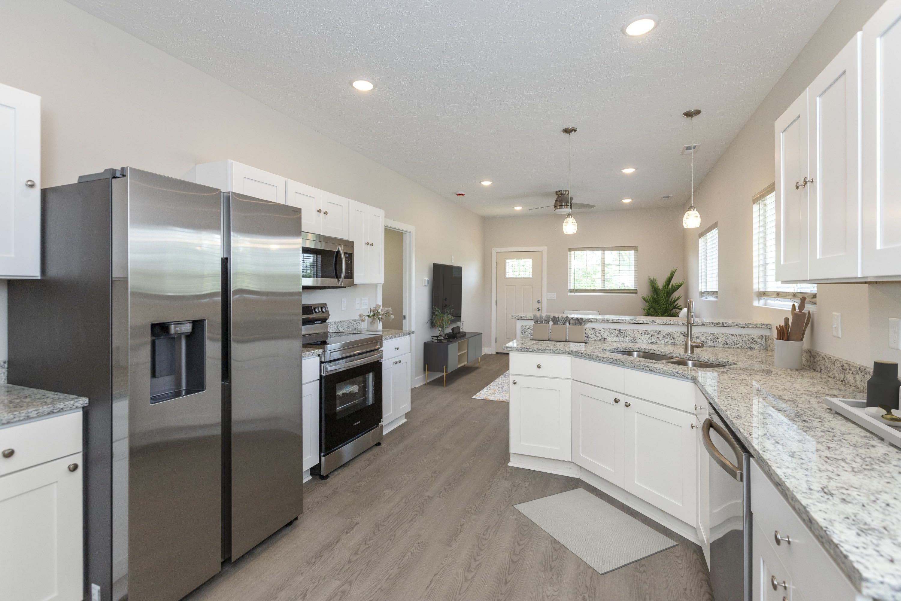 752 North Elder Avenue – photo 3