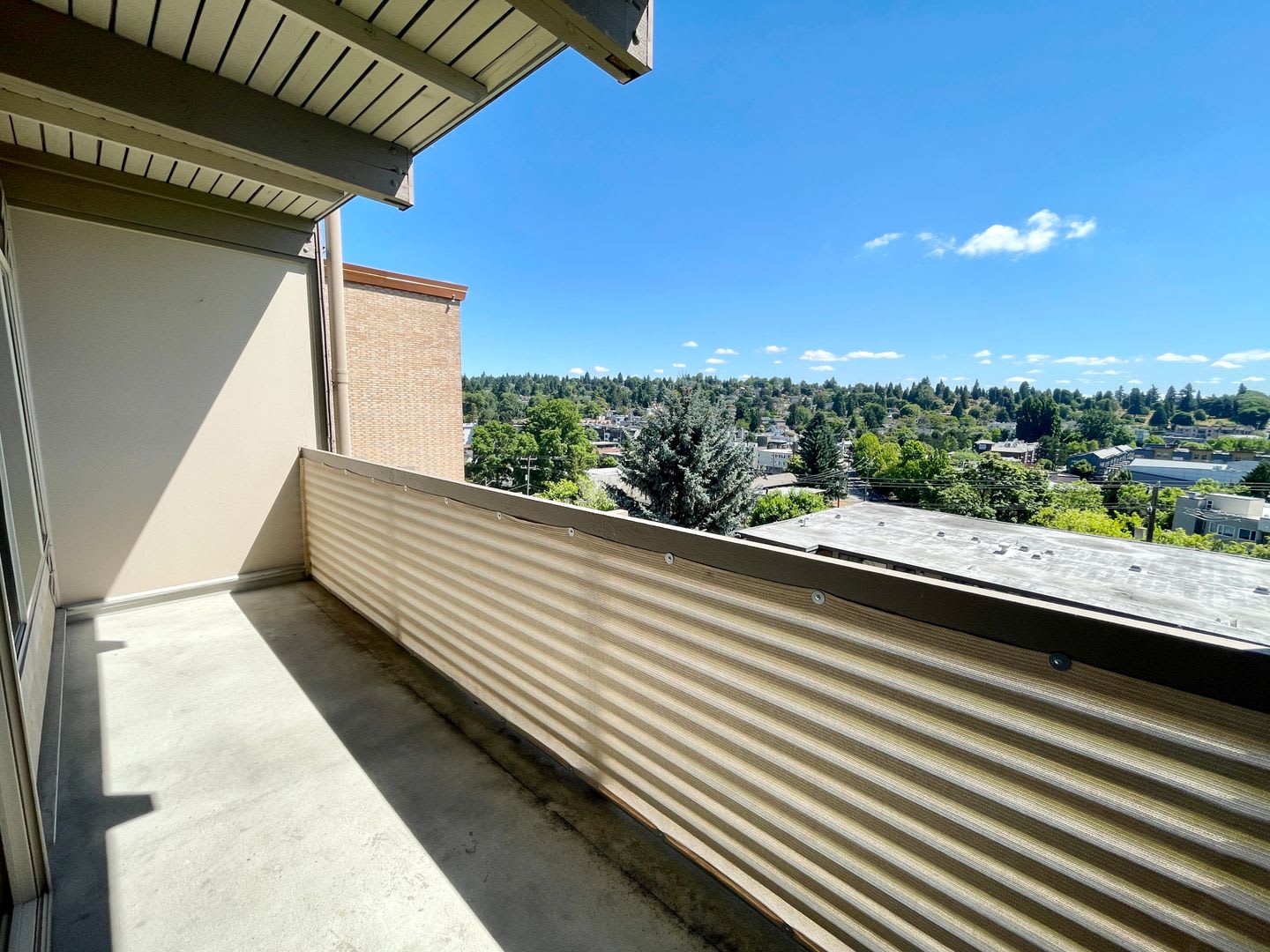 Village Vista Apartments – photo 1