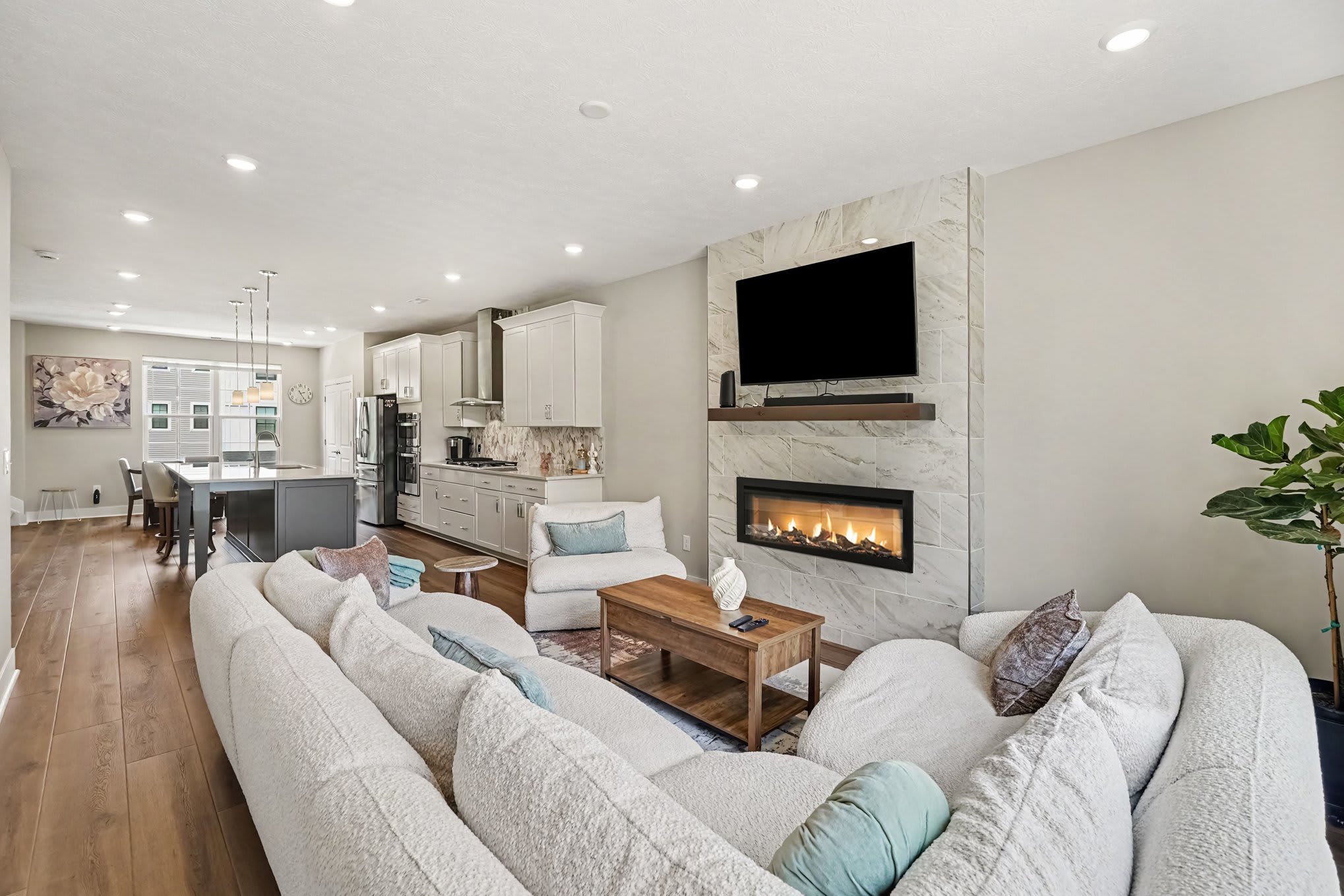6403 Coverage Ct – photo 4
