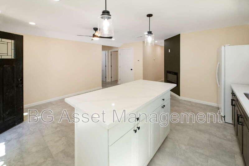 2807 Sabral Cir – photo 3