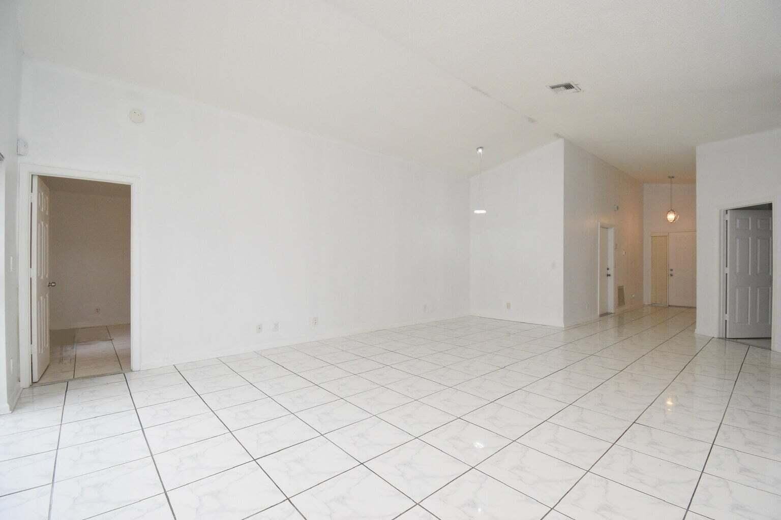 1456 Waterway Cove Drive – photo 4
