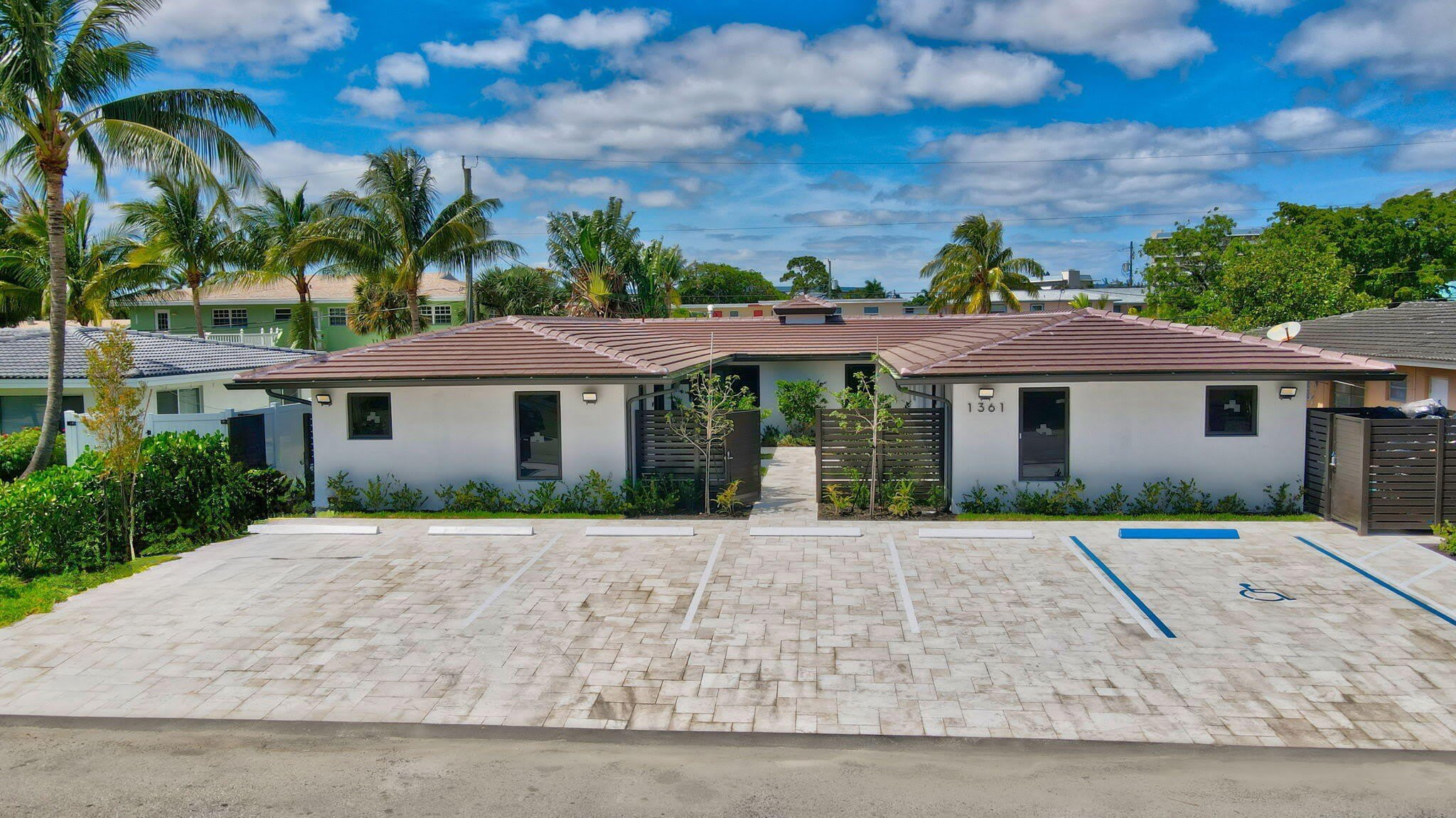 1361 SE 4th Street – photo 1