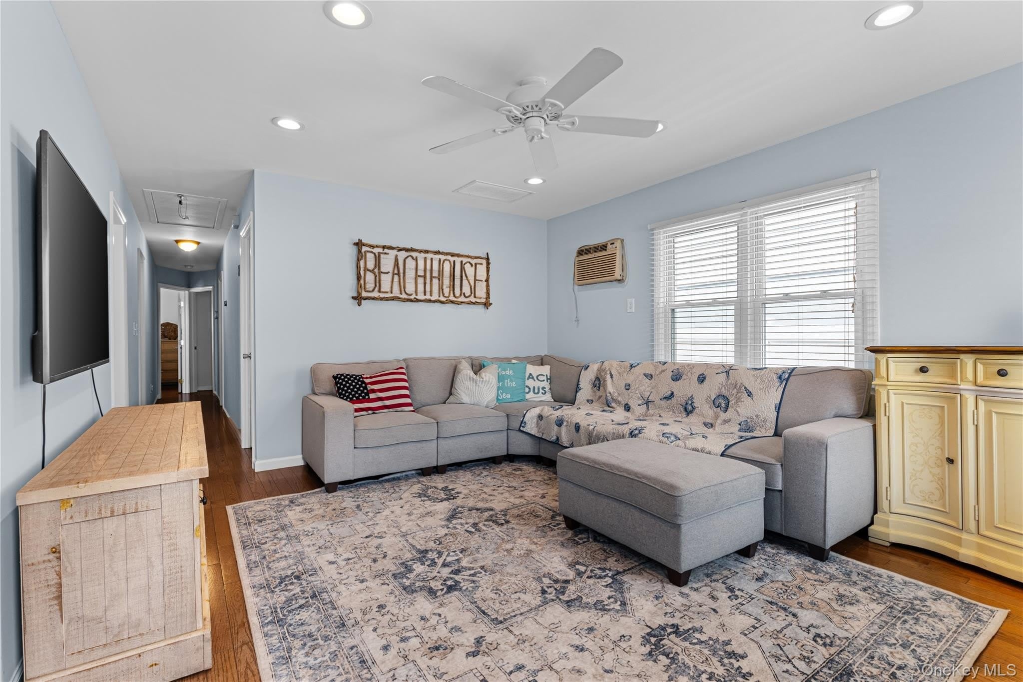 33 Minnesota Avenue – photo 3