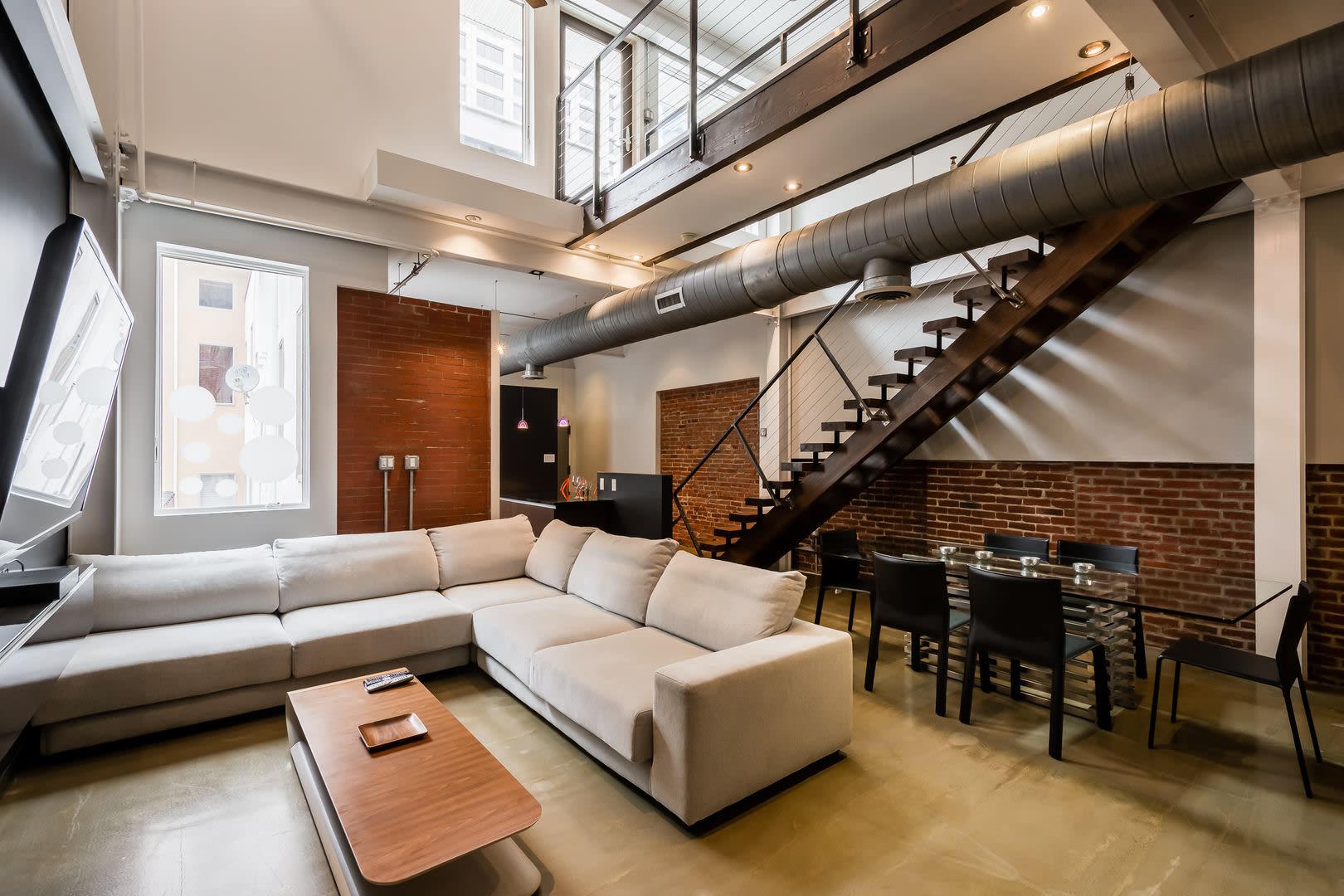 1728 Chestnut St – photo 4