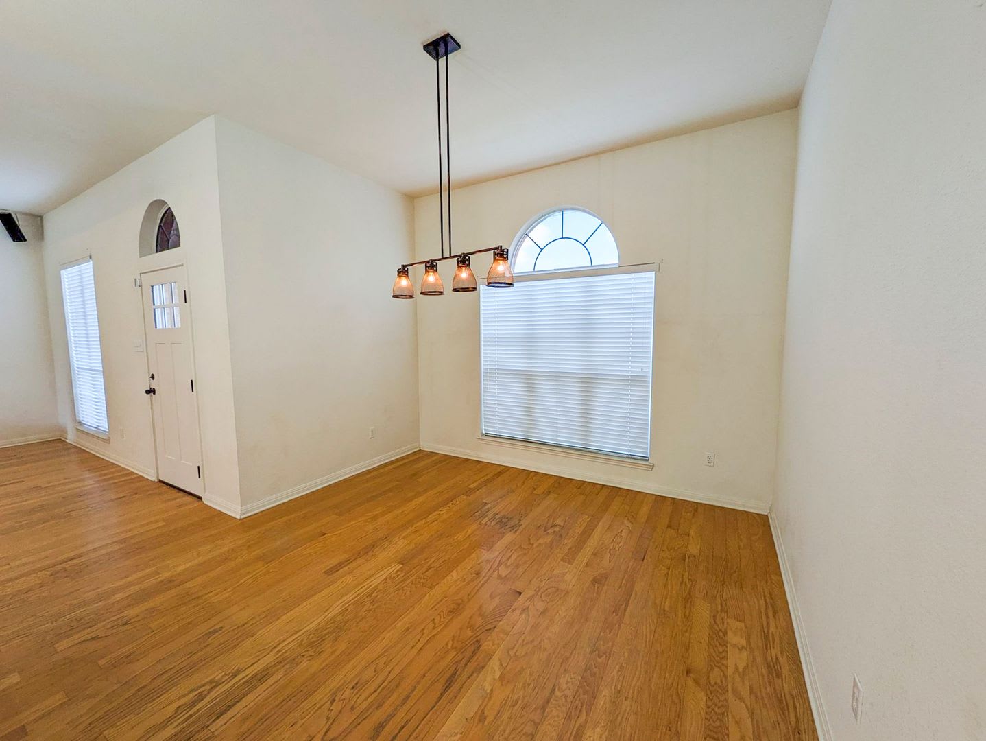 BOYKIN PLACE!!! 7647 Rosewood Dr., Lumberton, TX 77657 – photo 4