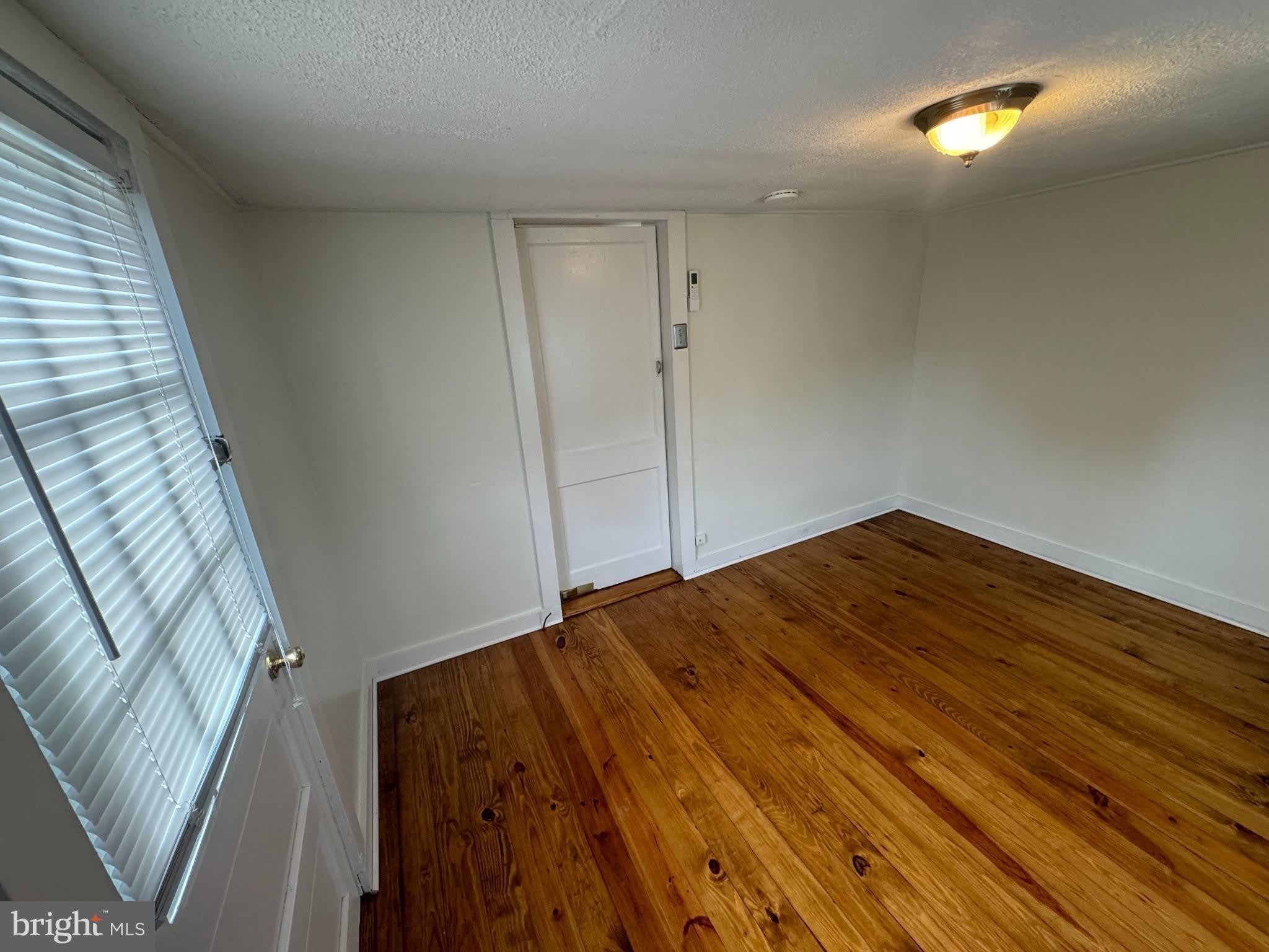 430 W HIGH Street – photo 2