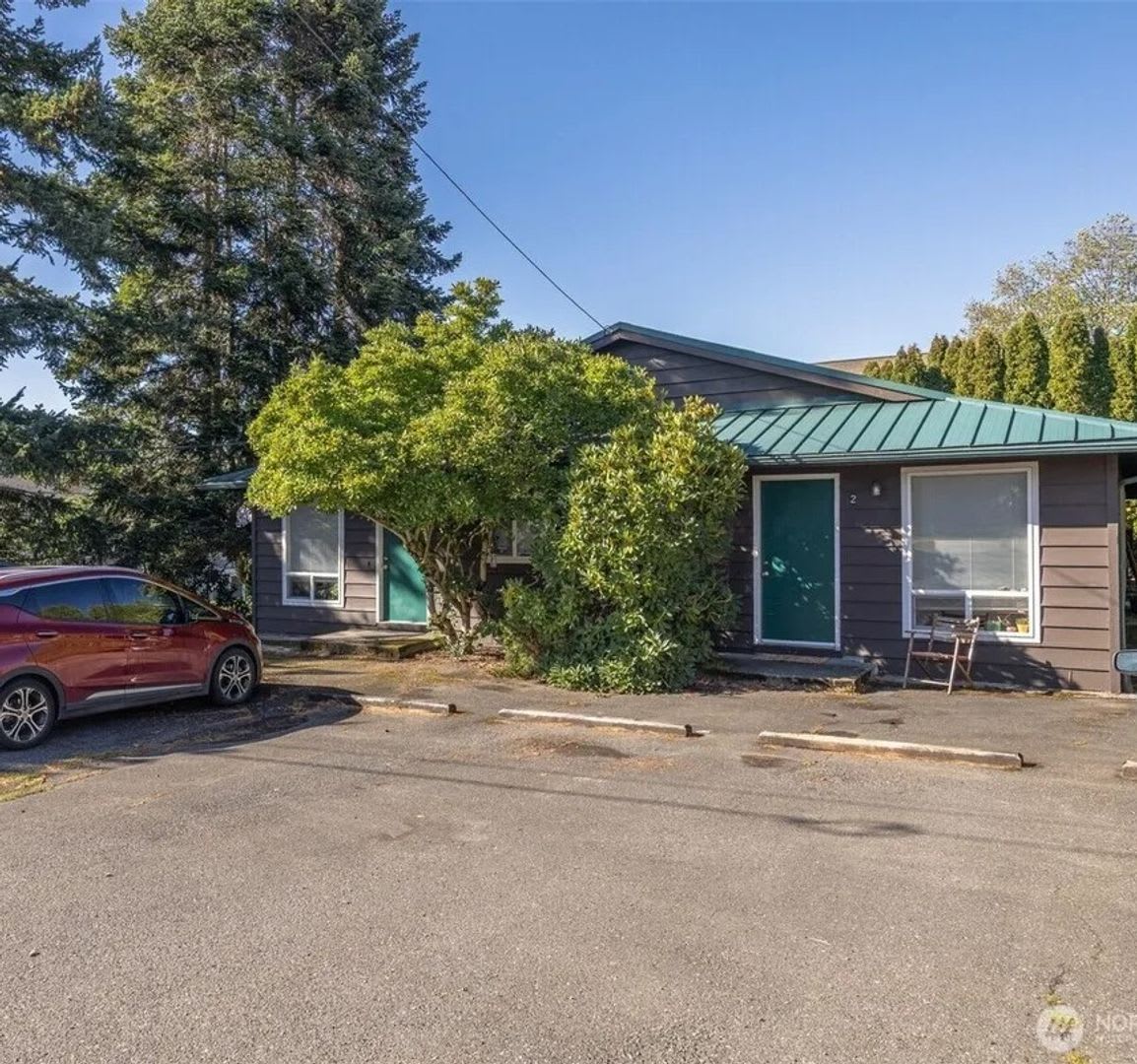 926 24th Street – photo 1