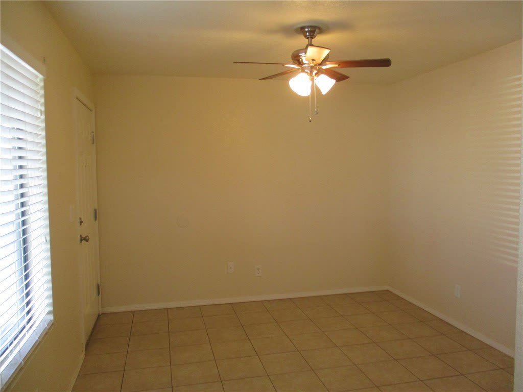 2801 Paloma Senda Unit D – photo 3