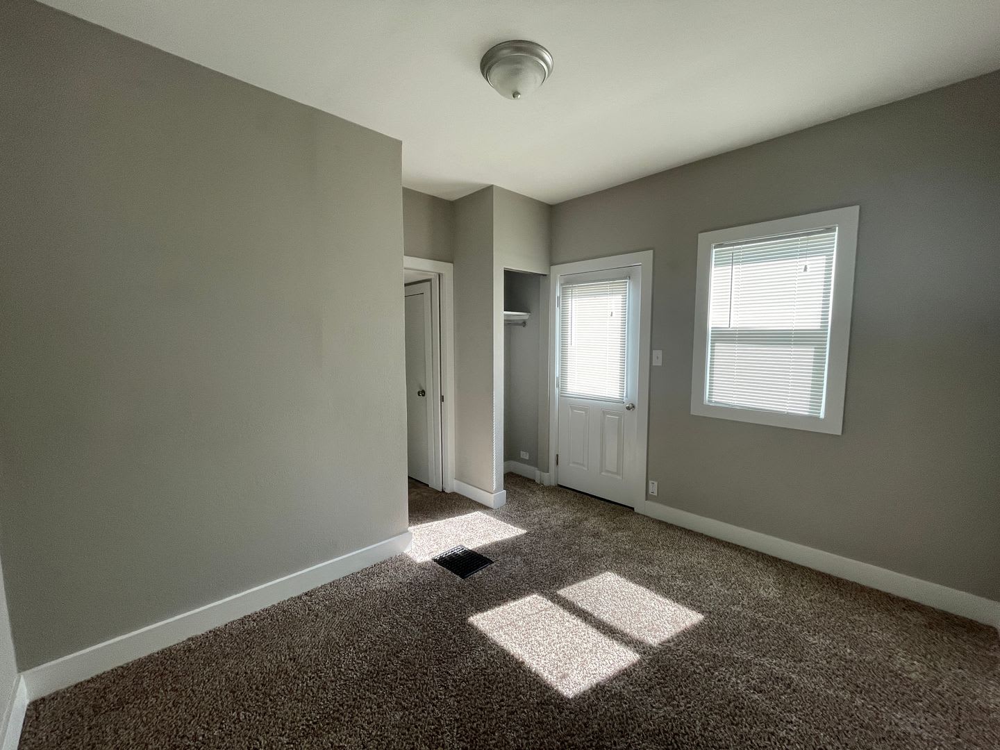 Classic Charm Modern Comfort – photo 3