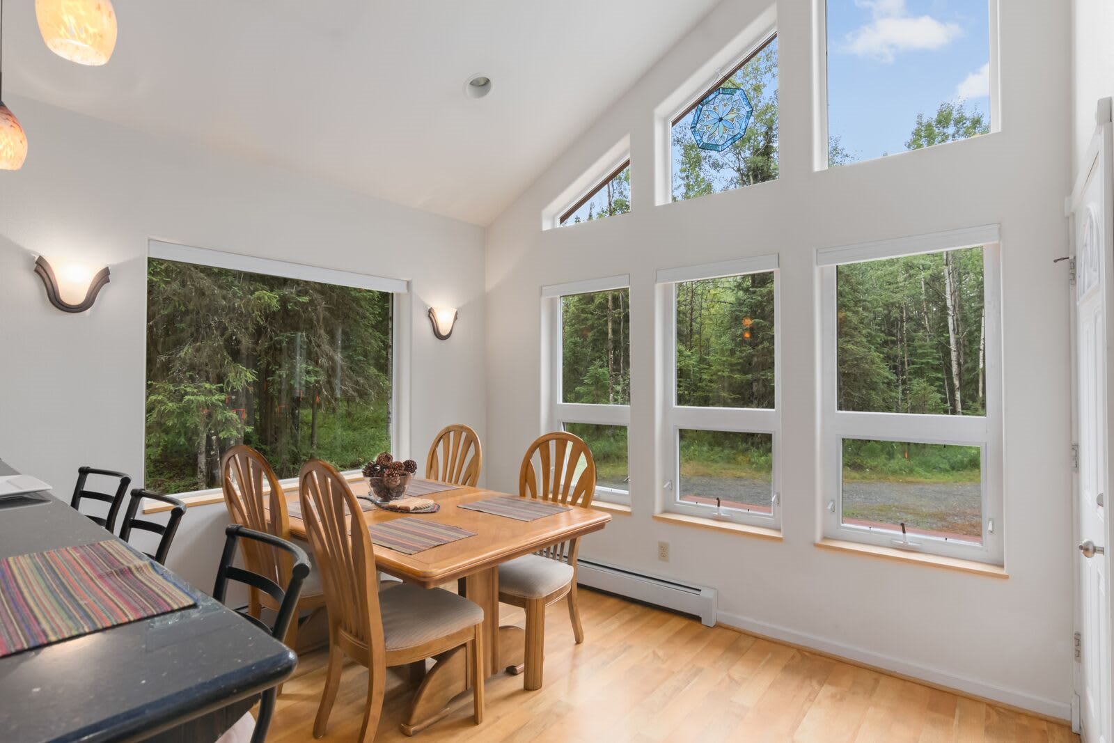 Seasonal Soldotna Cabin – photo 2