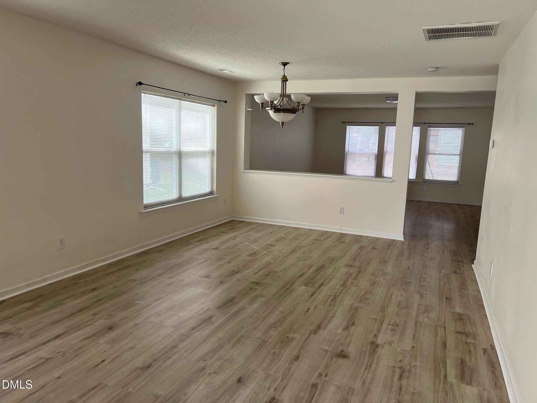 2920 Roundleaf Court – photo 2