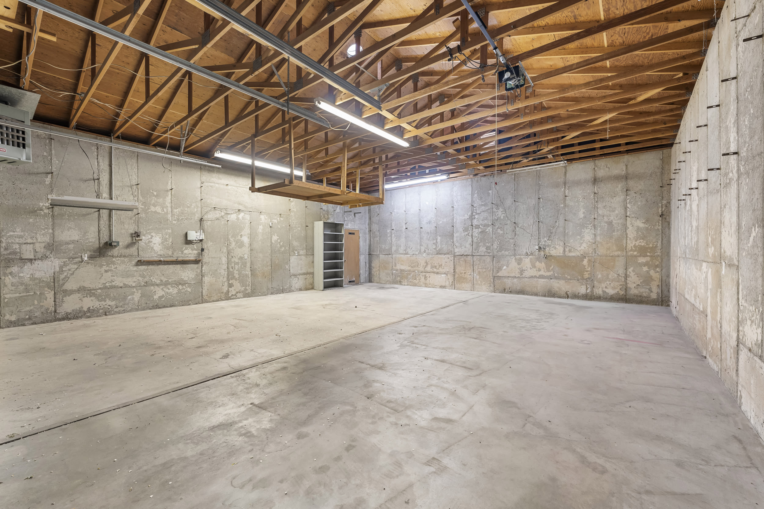 1091 E 225 S 1 – photo 3