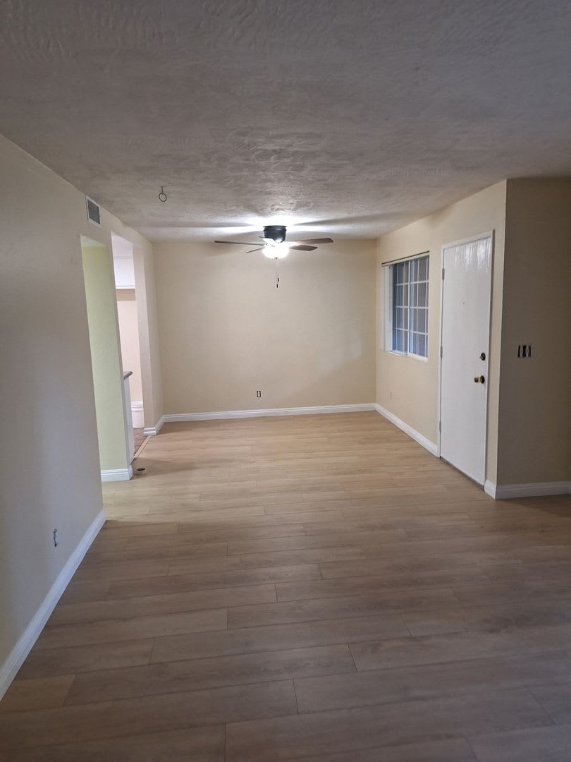 Redlands 2 bedroom 2 bath downstairs unit with large patio – photo 5
