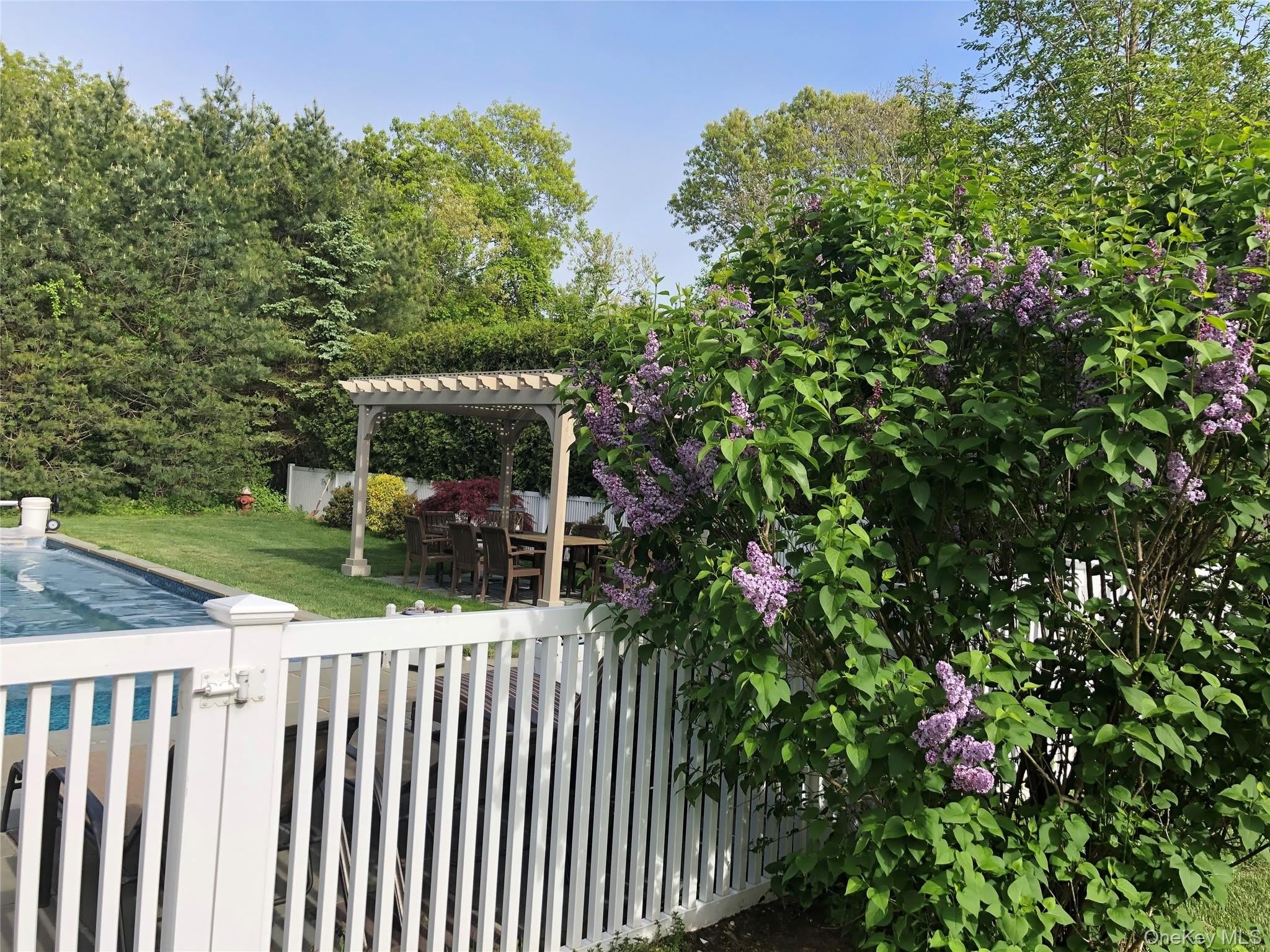 38 Jessup Avenue – photo 3
