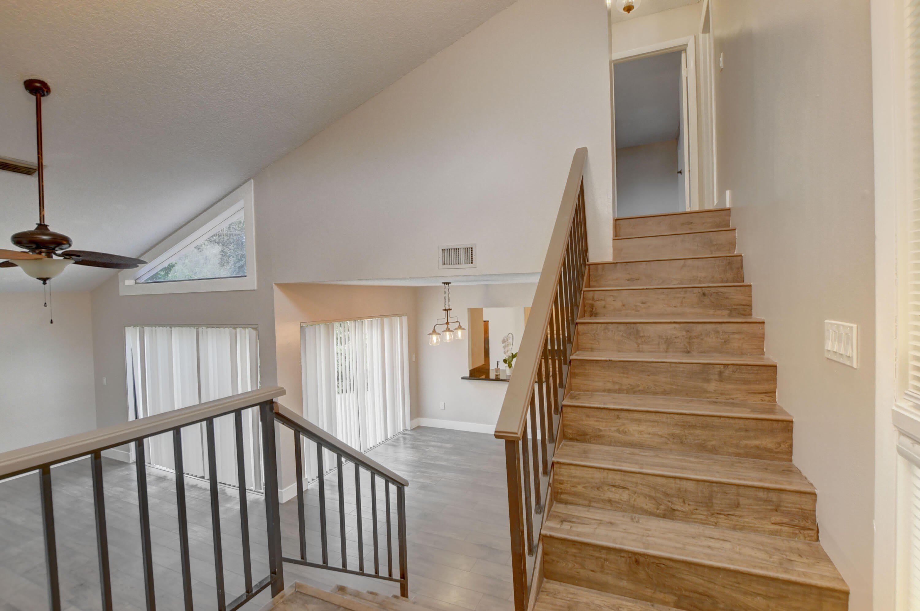 6165 BELLEZA Lane – photo 3