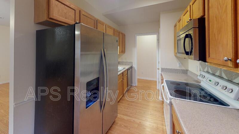 2428 Somerset Place – photo 2
