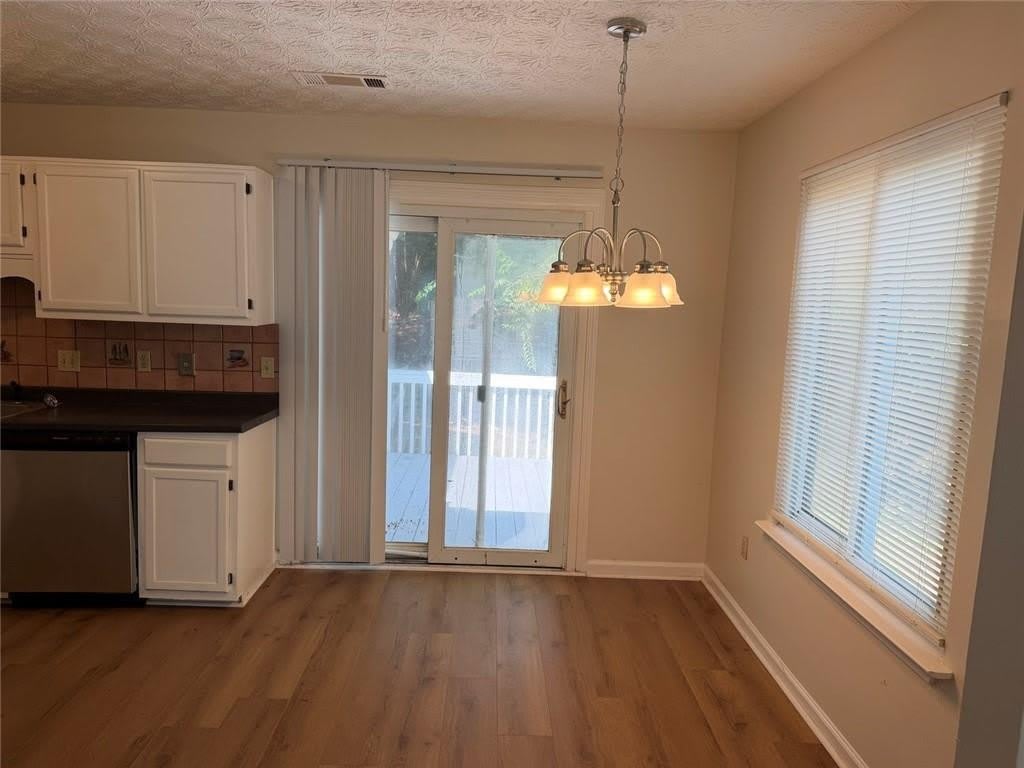 1819 Crescent Hill Drive NW – photo 4