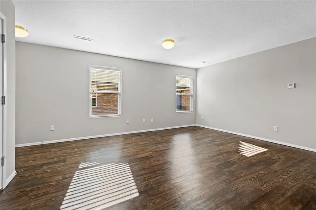246 E Anabranch Court – photo 3