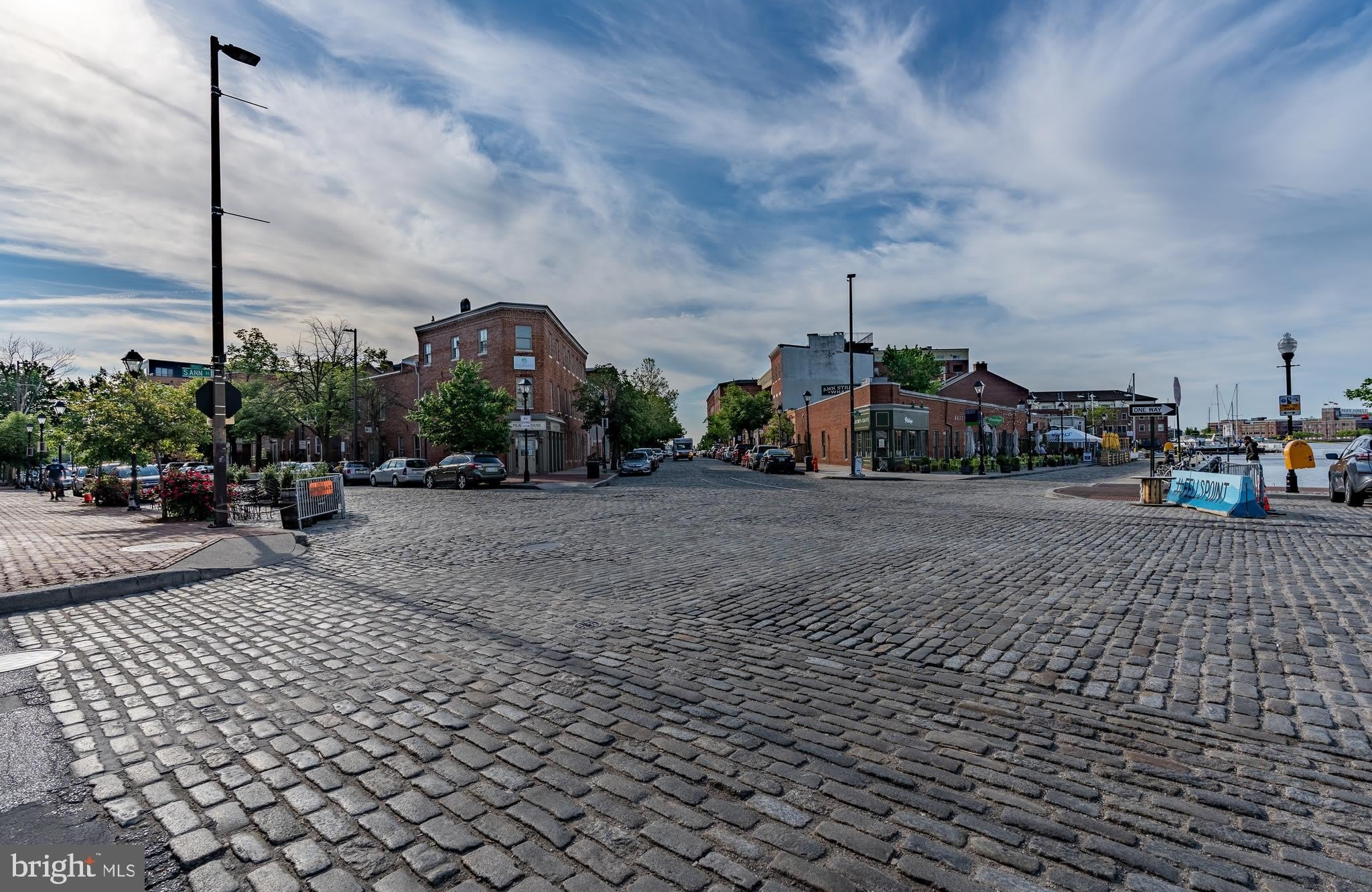 838 S BOND Street – photo 4