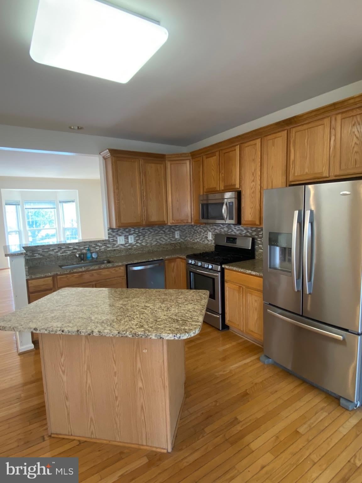 2560 BELCROFT Place – photo 3