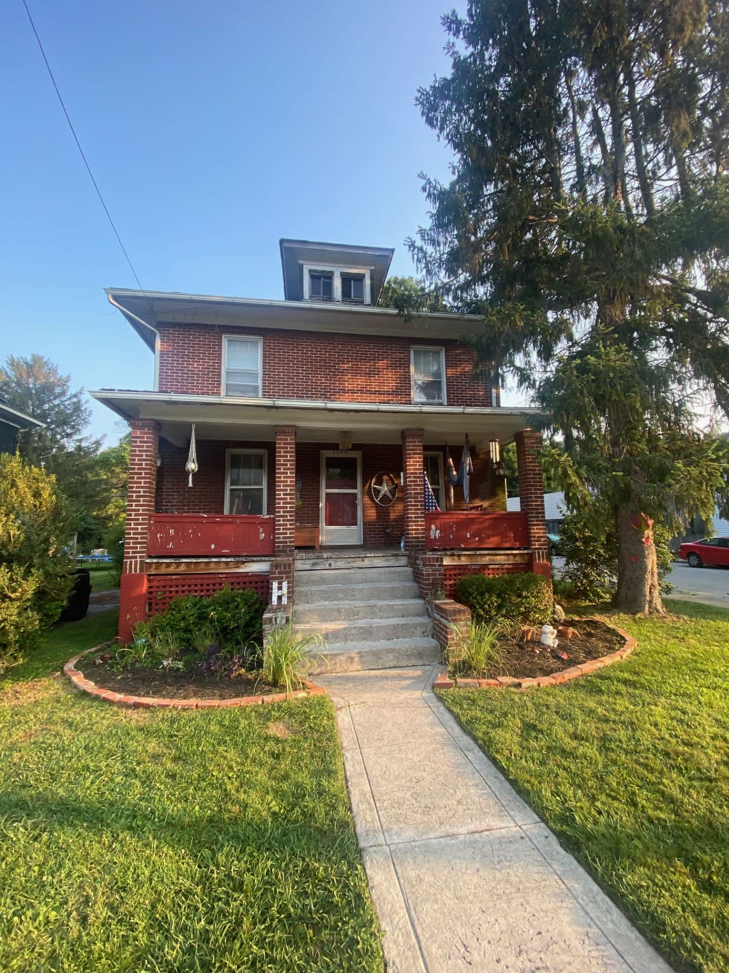 1100 College Avenue – photo 1
