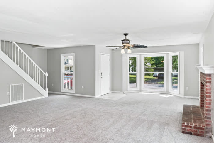 120 Suffolk Drive – photo 5
