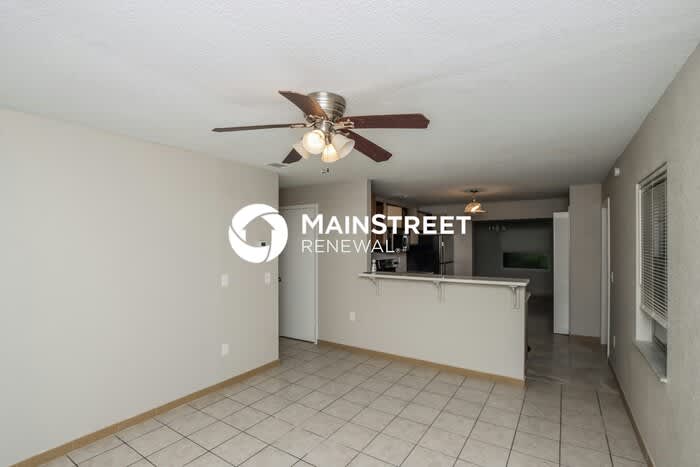 875 Doat Street Southeast – photo 2
