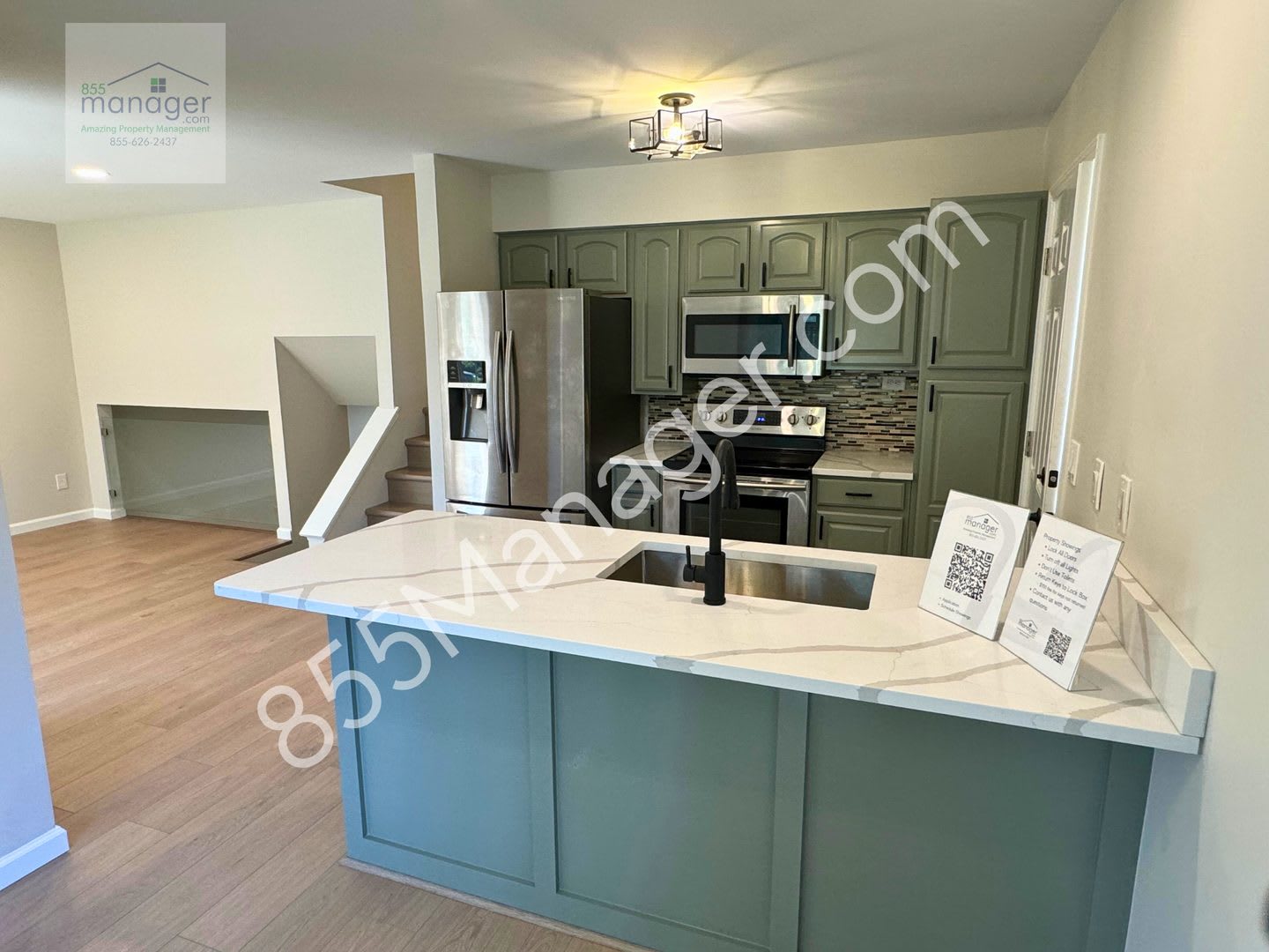 Lakeside Luxury: Newly Renovated 3-Bedroom Home with Elizabeth Lake Access! – photo 3