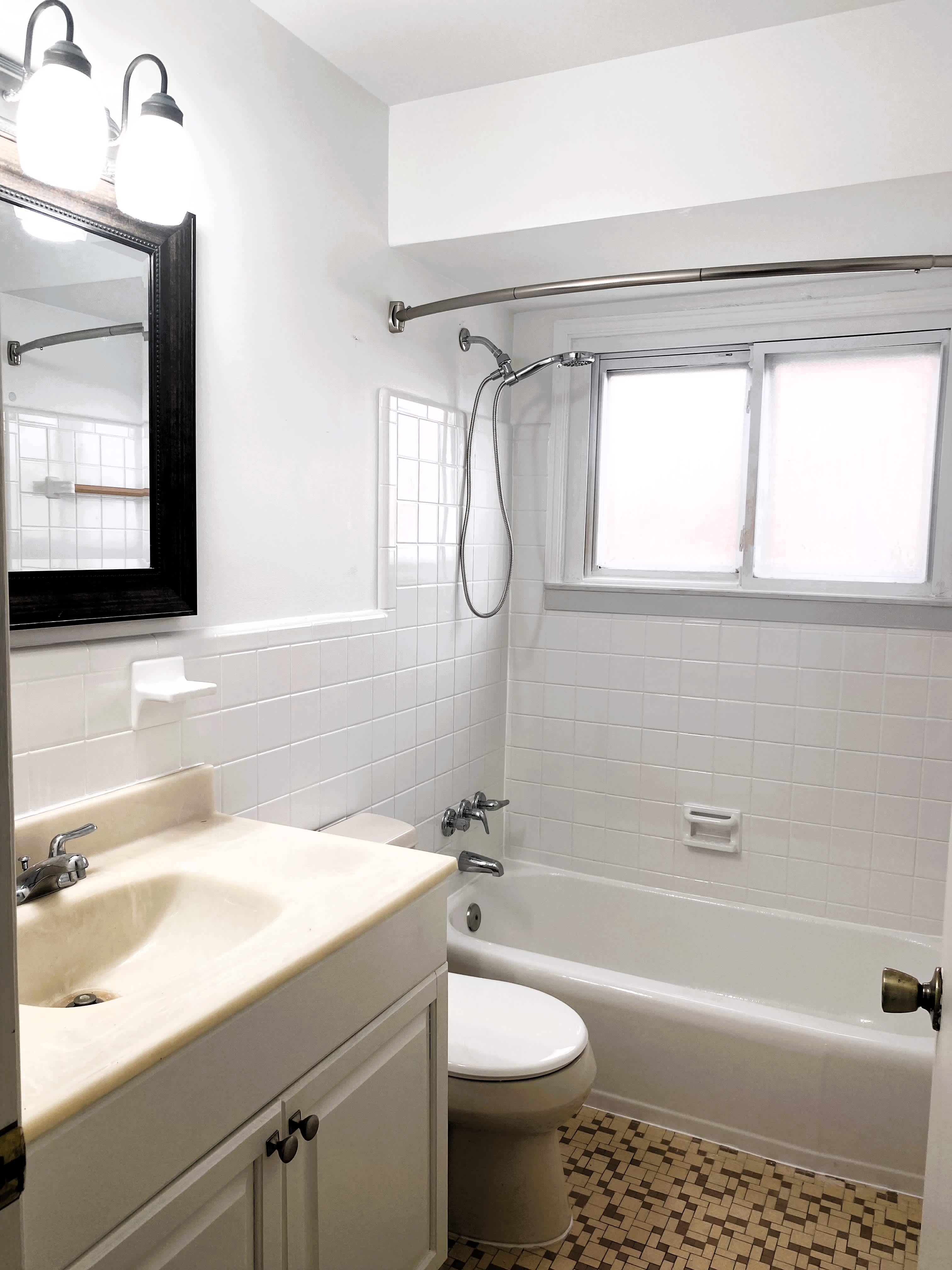 1611 Ludean Drive – photo 4
