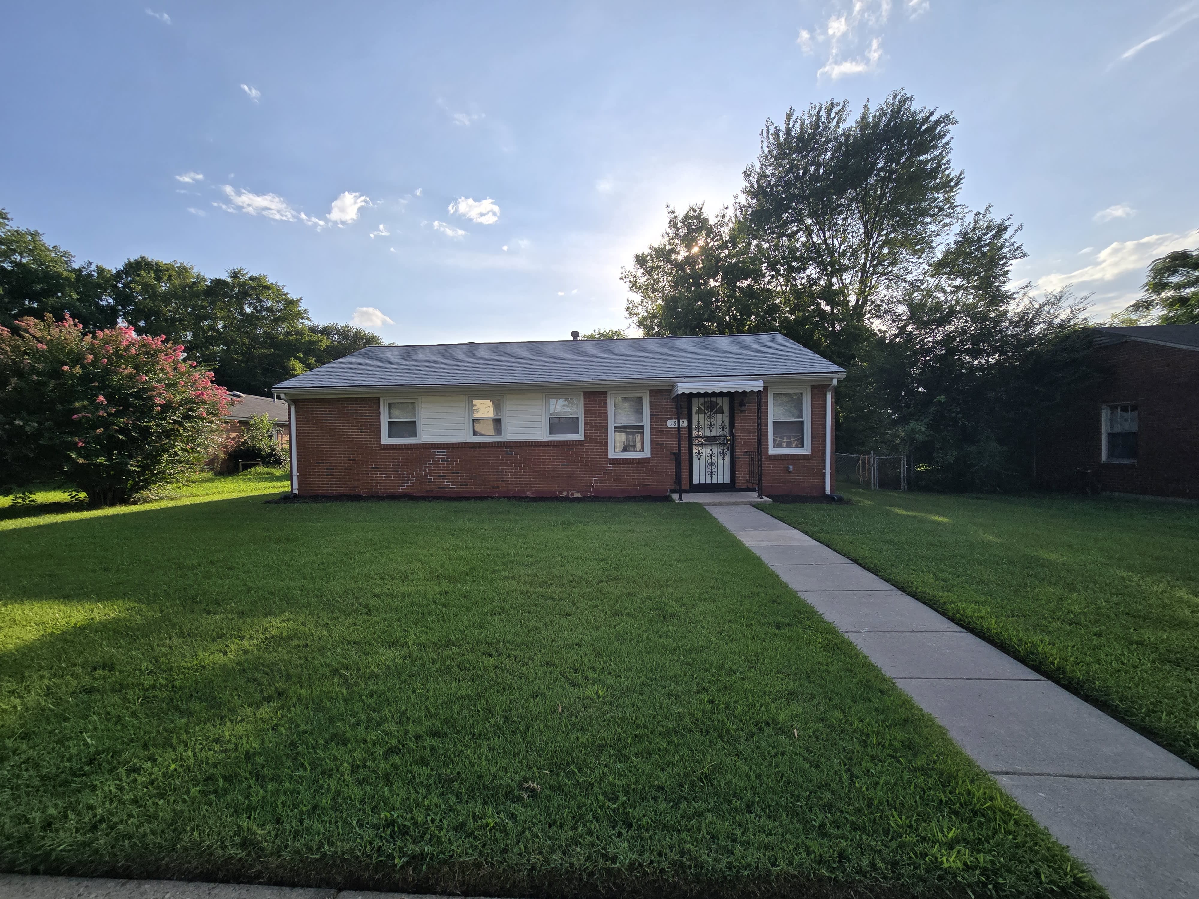 1802 Sussex St – photo 1