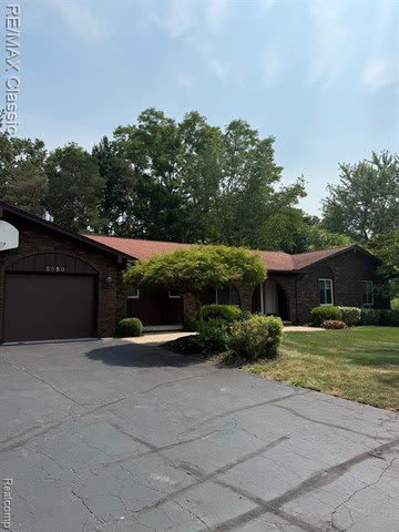 5050 Winewood Lane – photo 2