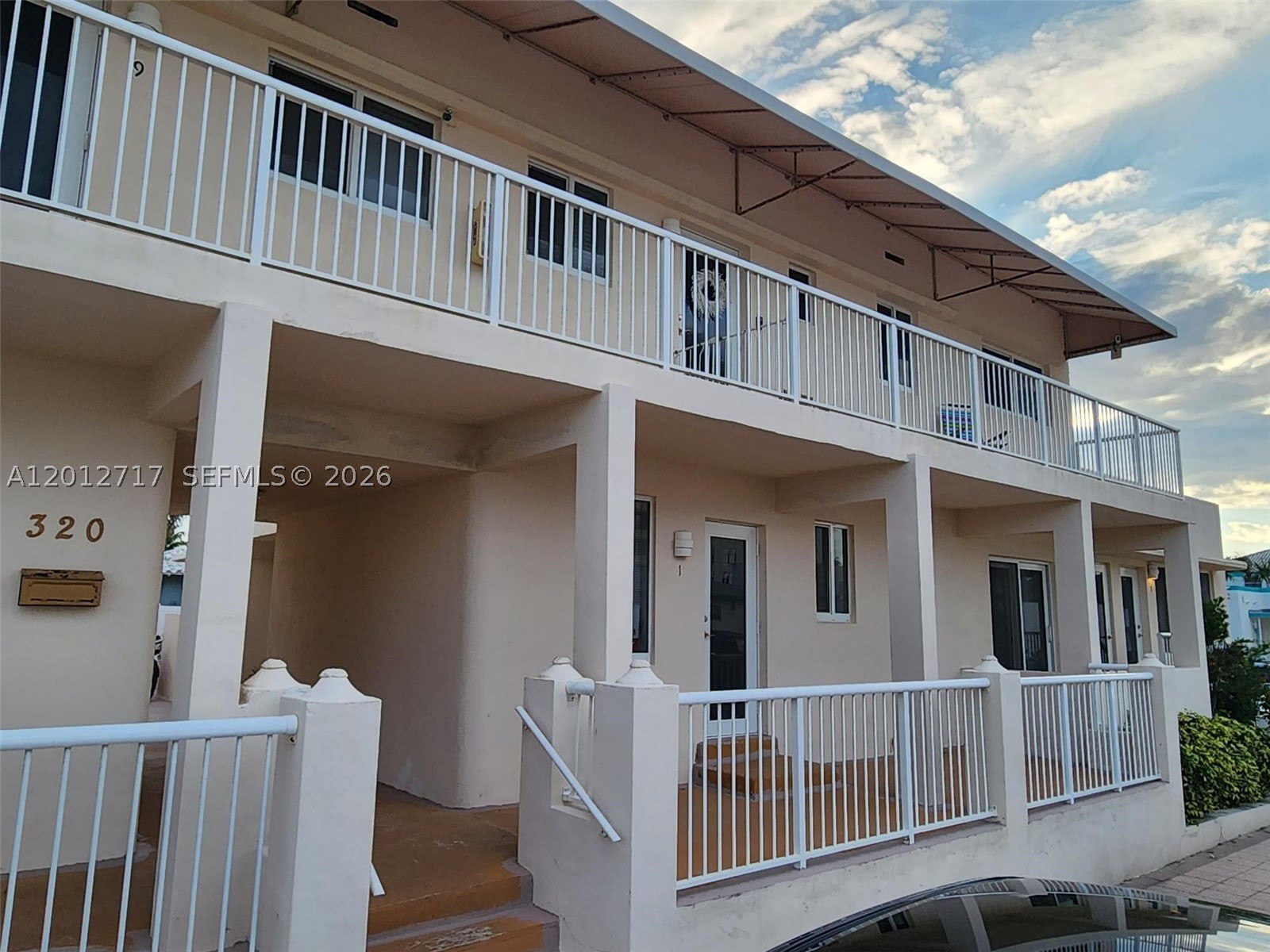 320 New York St – photo 2