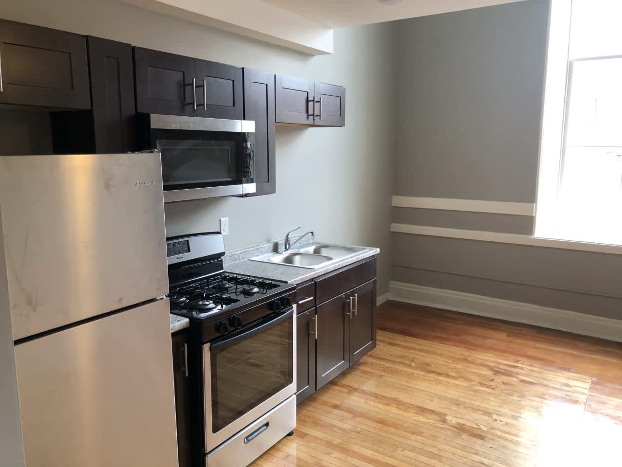 421 Brady St. #11 – photo 1