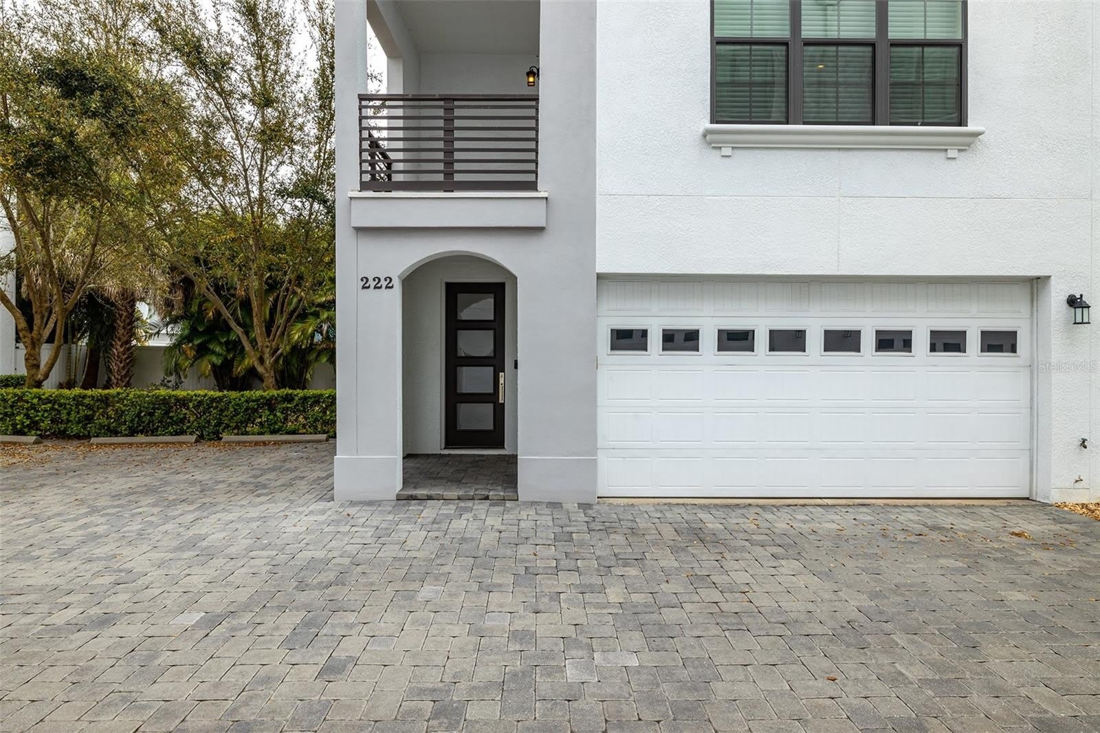 222 S AUDUBON Avenue – photo 2