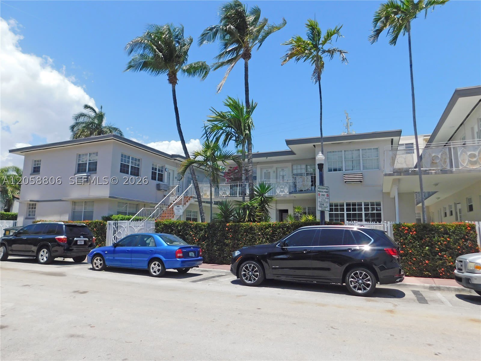 717 Espanola Way – photo 2