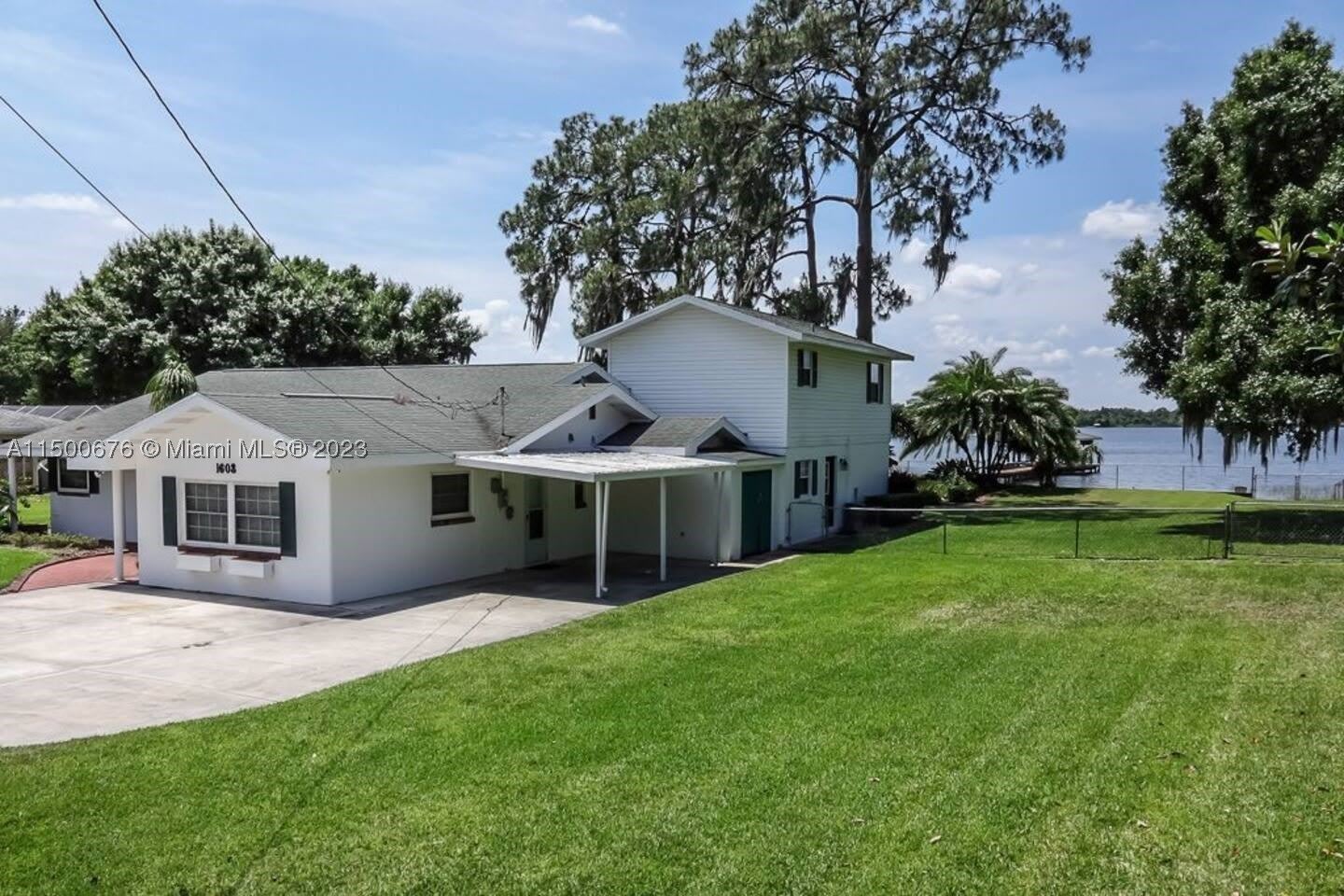 1608 Lake Clay Drive – photo 2