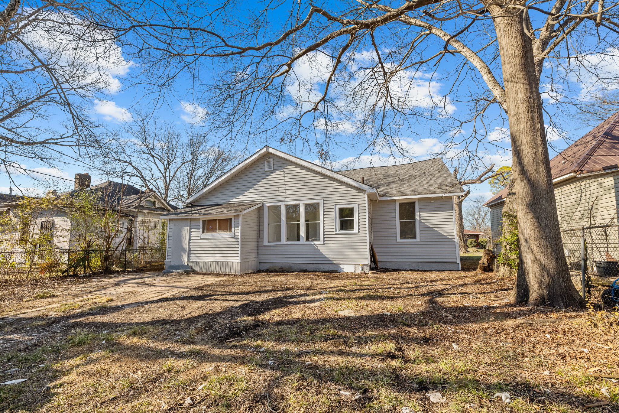 1217 Fulton Avenue – photo 5