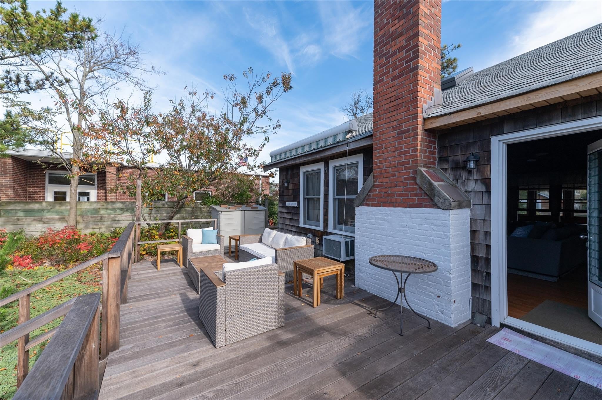 760 Surf Road – photo 3