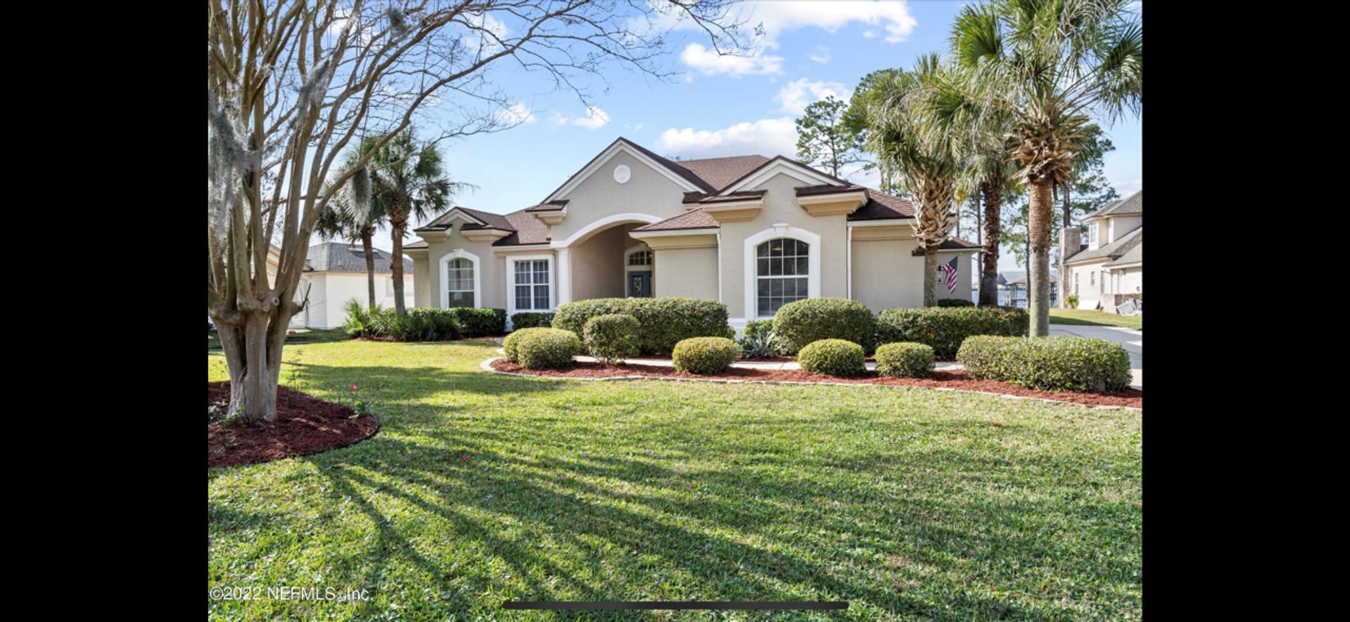 Live Like You're on Vacation Every Day! Stunning Riverfront Home with Unforgettable Sunsets! – photo 4