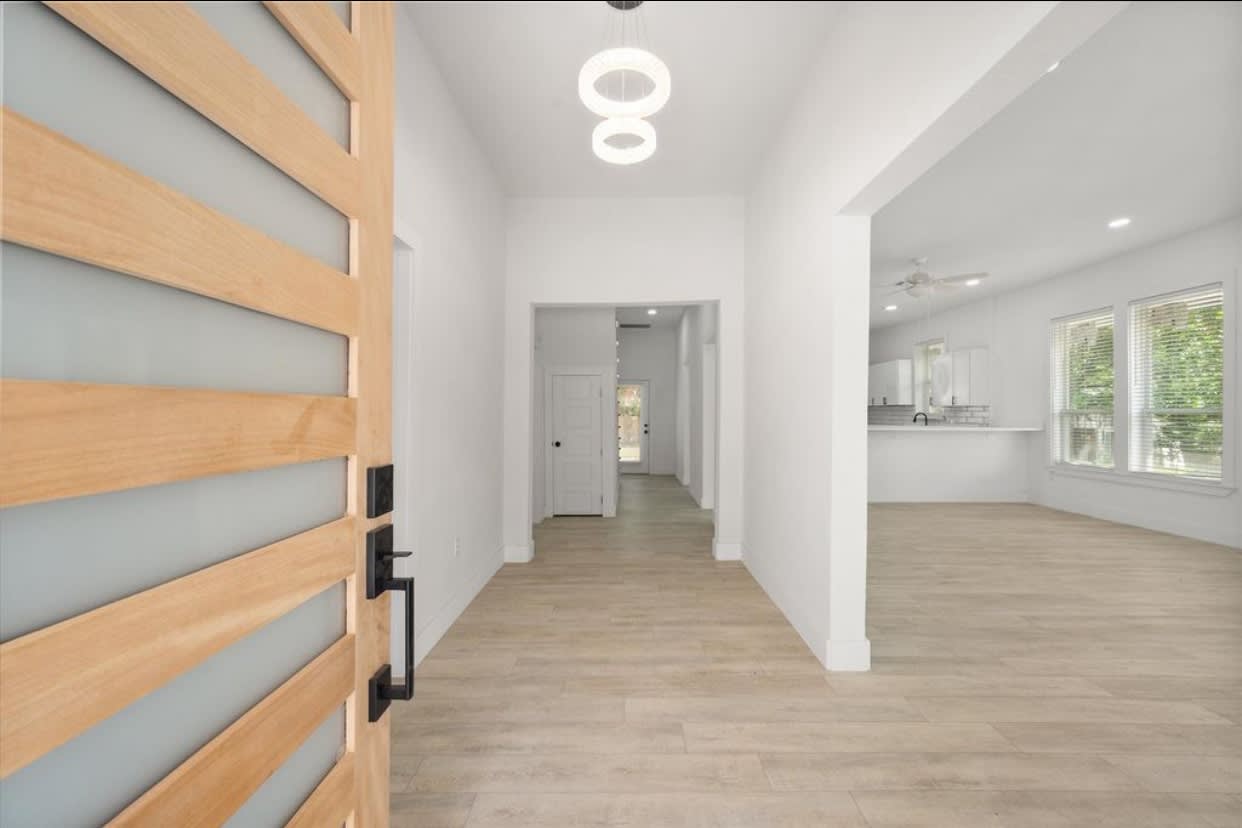 1414 W 2nd Ave – photo 5