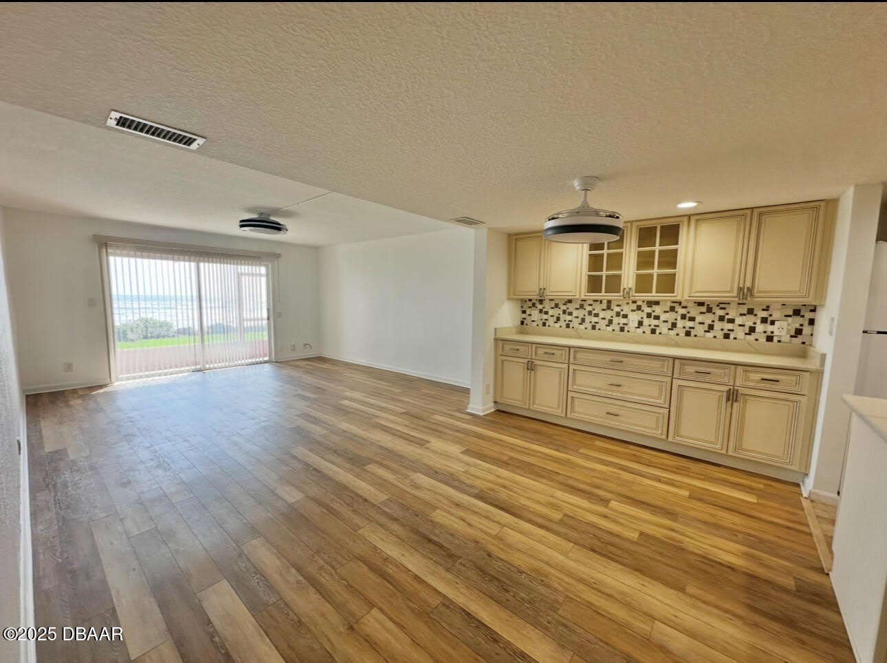 3845 S Atlantic Avenue – photo 5