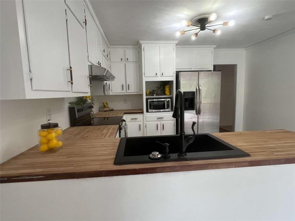 5262 Kurt Lane – photo 4