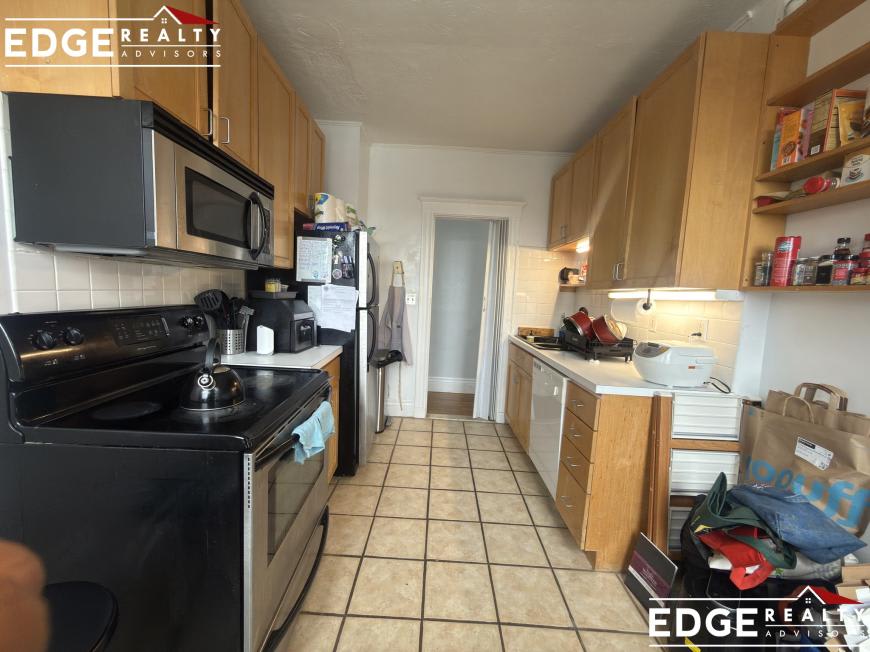 1746 Commonwealth Ave. – photo 1