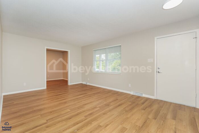 7528 Temple Acres Drive – photo 3