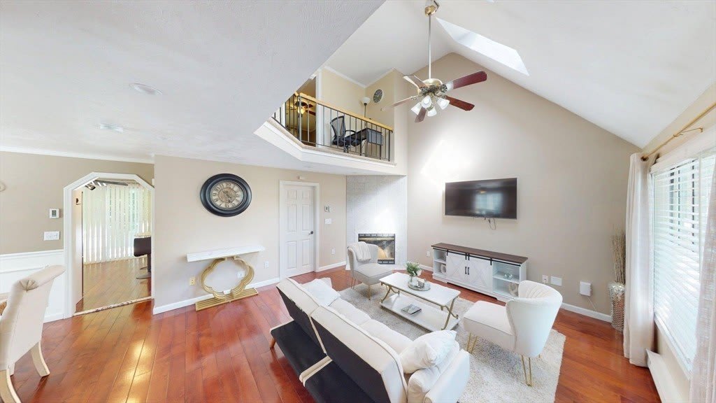 1 Jonathan Cir – photo 3