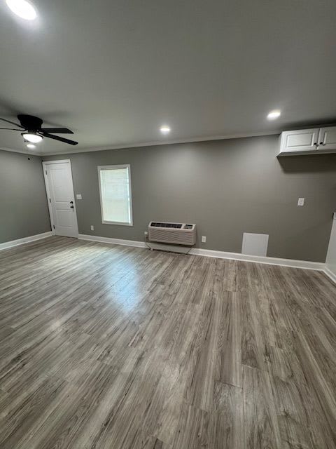 513 E PENNSYLVANIA AVE – photo 4