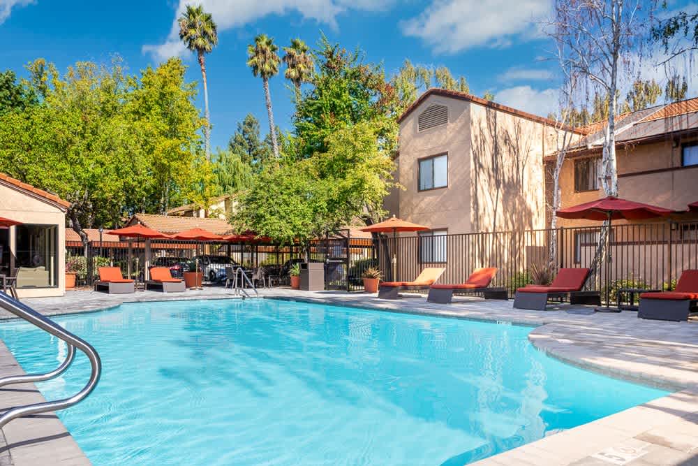 Mission Sierra Apartment Homes – photo 2