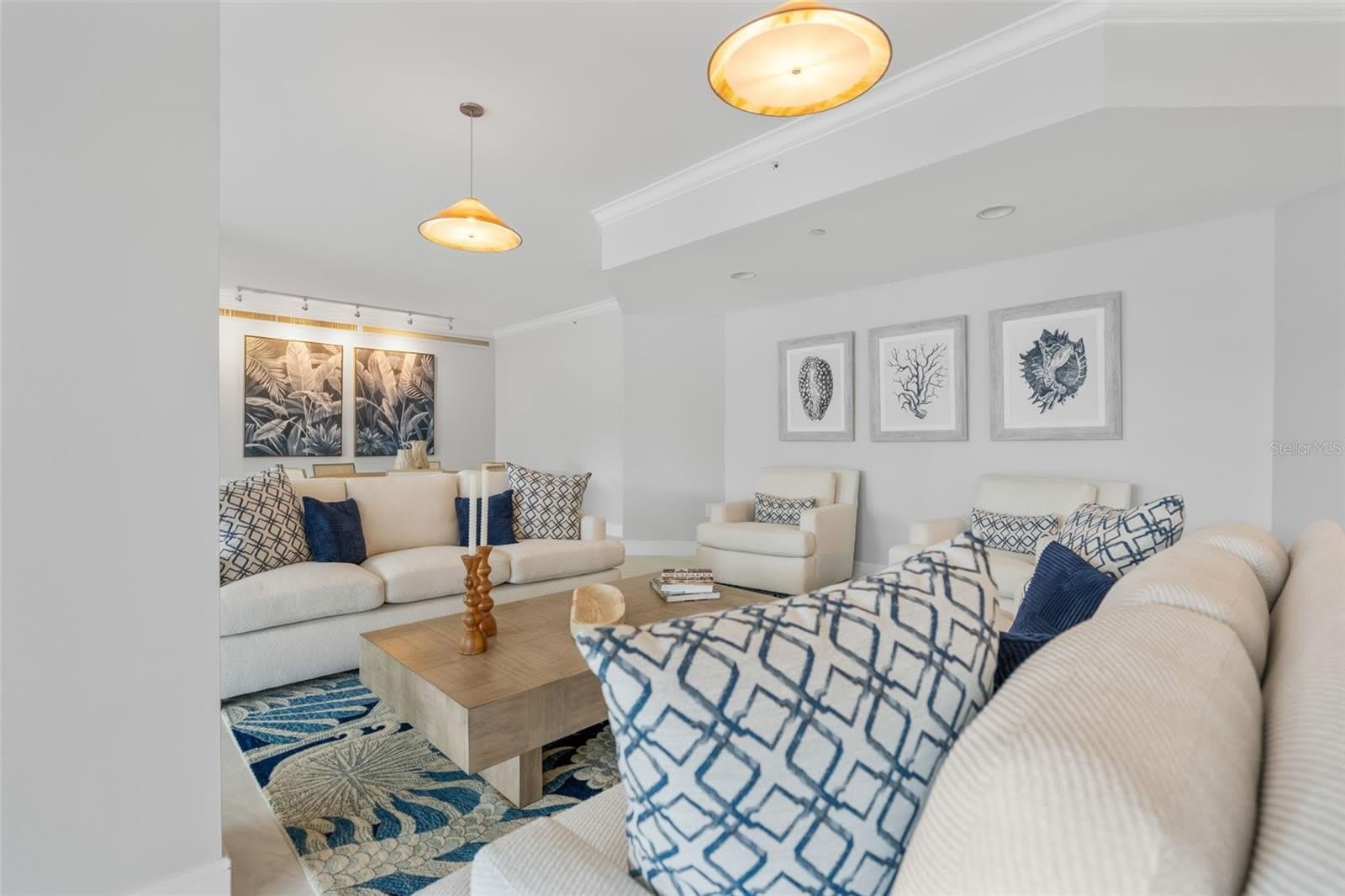 1050 LONGBOAT CLUB Road – photo 5