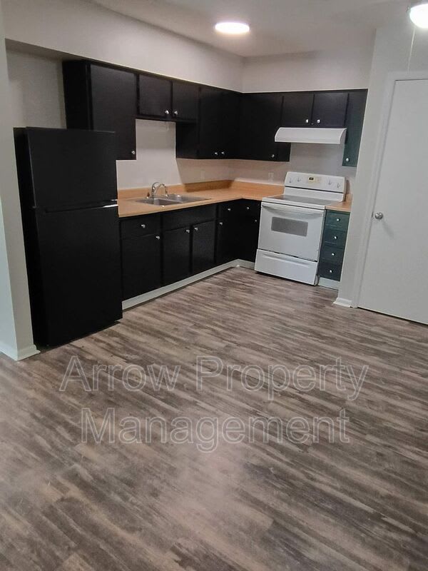 515 East 7th Street-722-4 – photo 2