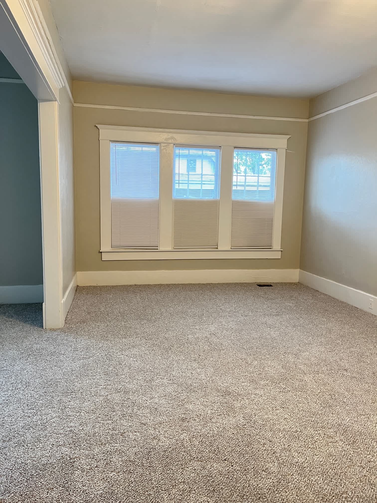 2060 Lafayette Street – photo 4